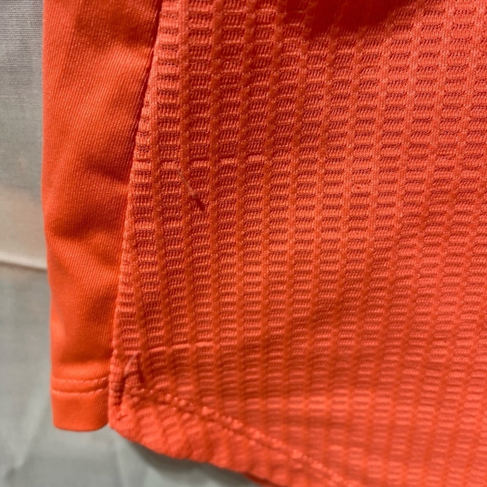 Under Armour Twist Back Coral Tank Extra Small - Picture 9 of 10